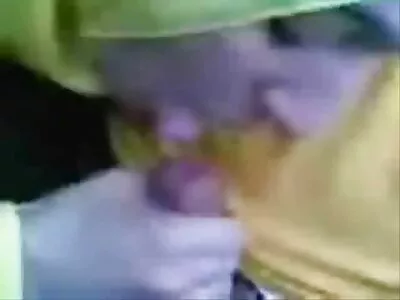 அட்வைசர் ஜேட் குறும்பு செய்யத் தயார்