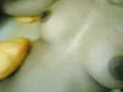 ஜெய்டன் ஜேம்ஸ் தனது மீட் வாலட்டில் அடித்தார்